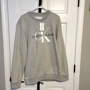 New Mens Calvin Klein Size XL Crewneck Sweater Light Grey